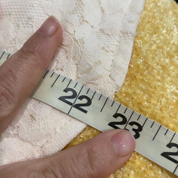 TORRID NWT Lace Corset Crop Top 1x(14-16) - Picture 10 of 13